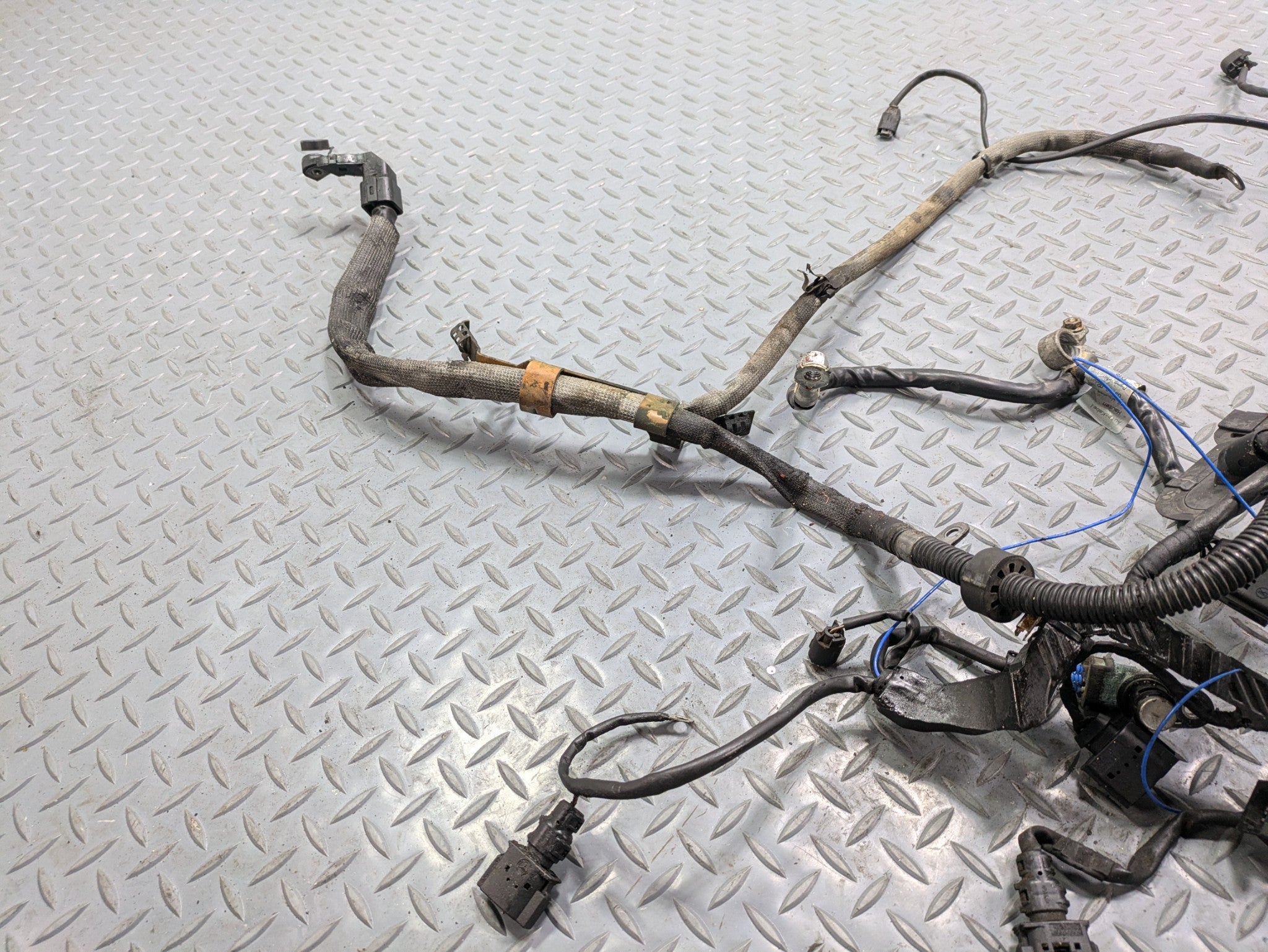 04 - 06 OEM MERCEDES-BENZ C230 INTERIOR ENGINE WIRE HARNESS CABLE AND CONNECTOR