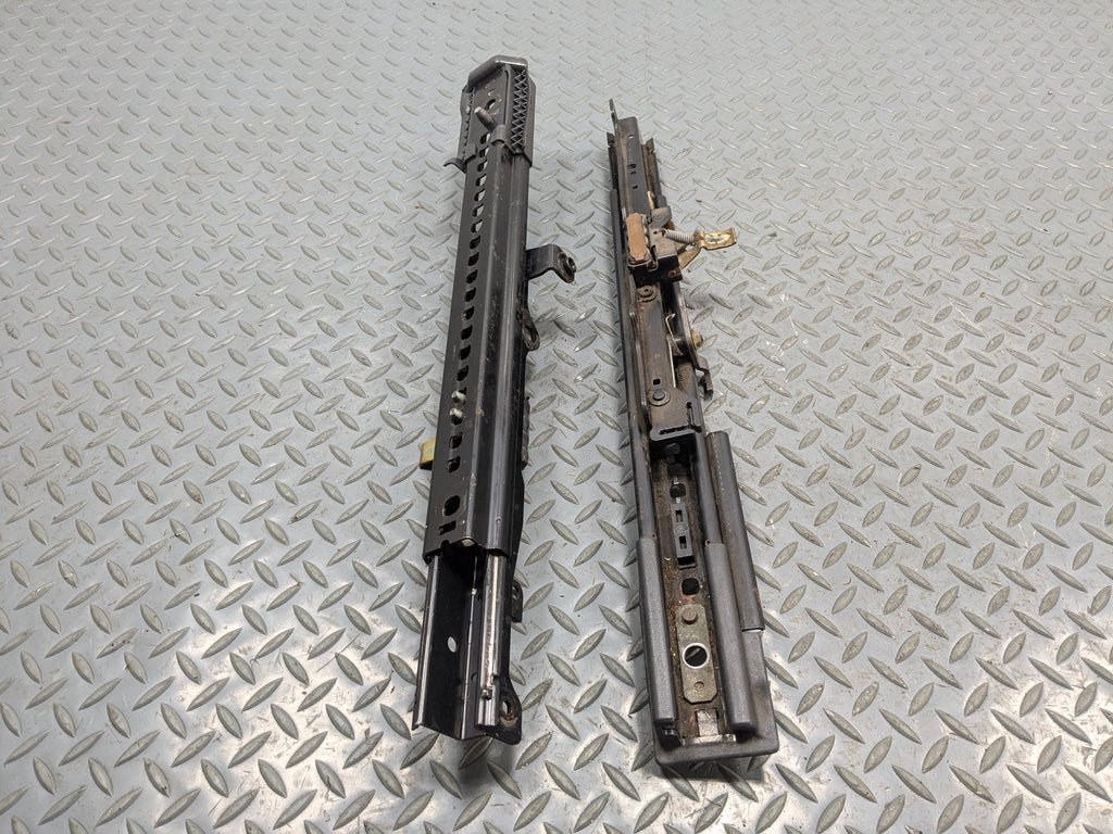 2004 - 2006 OEM MERCEDES-BENZ C230 FRONT LEFT DRIVER SIDE SEAT TRACK RAILS