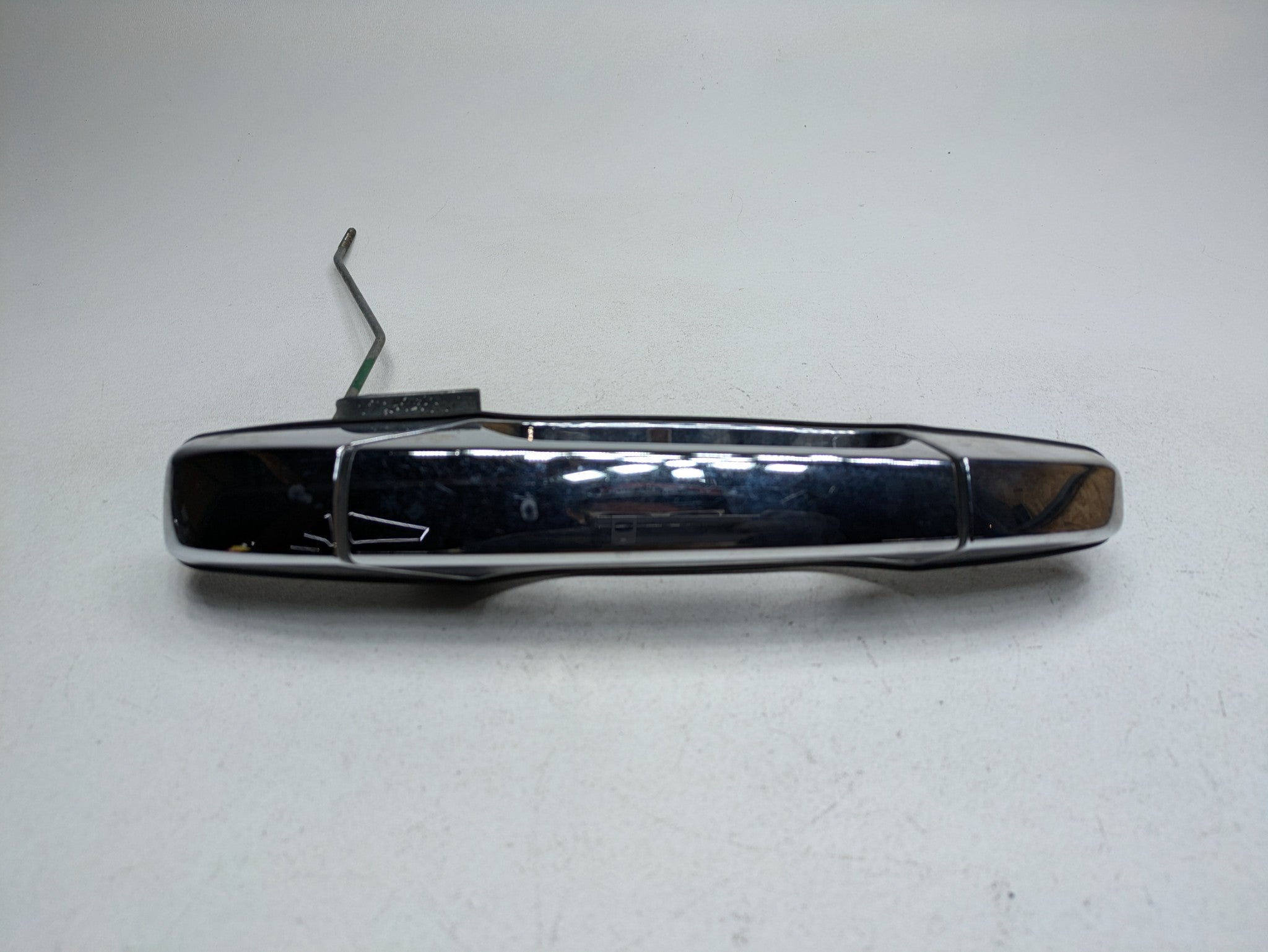 2010 - 2014 OEM CADILLAC ESCALADE ESV FRONT RIGHT SIDE OUTSIDE DOOR HANDLE