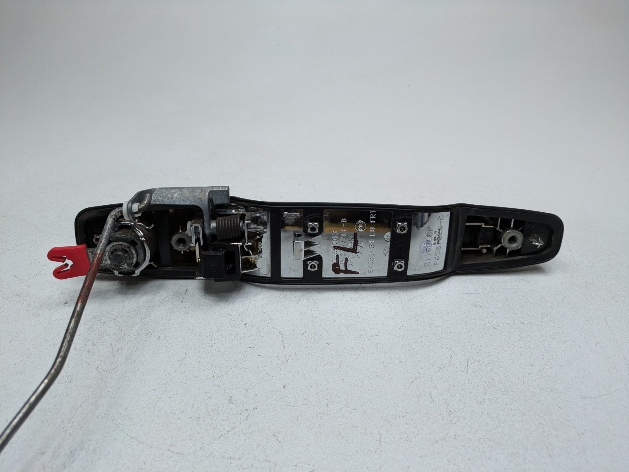 2010 - 2014 OEM CADILLAC ESCALADE ESV FRONT LEFT DRIVER SIDE OUTSIDE DOOR HANDLE