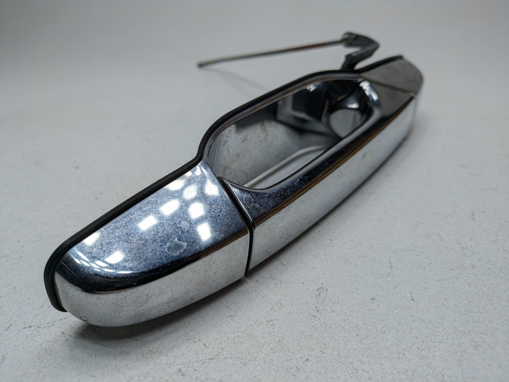 2010 - 2014 OEM CADILLAC ESCALADE ESV FRONT LEFT DRIVER SIDE OUTSIDE DOOR HANDLE