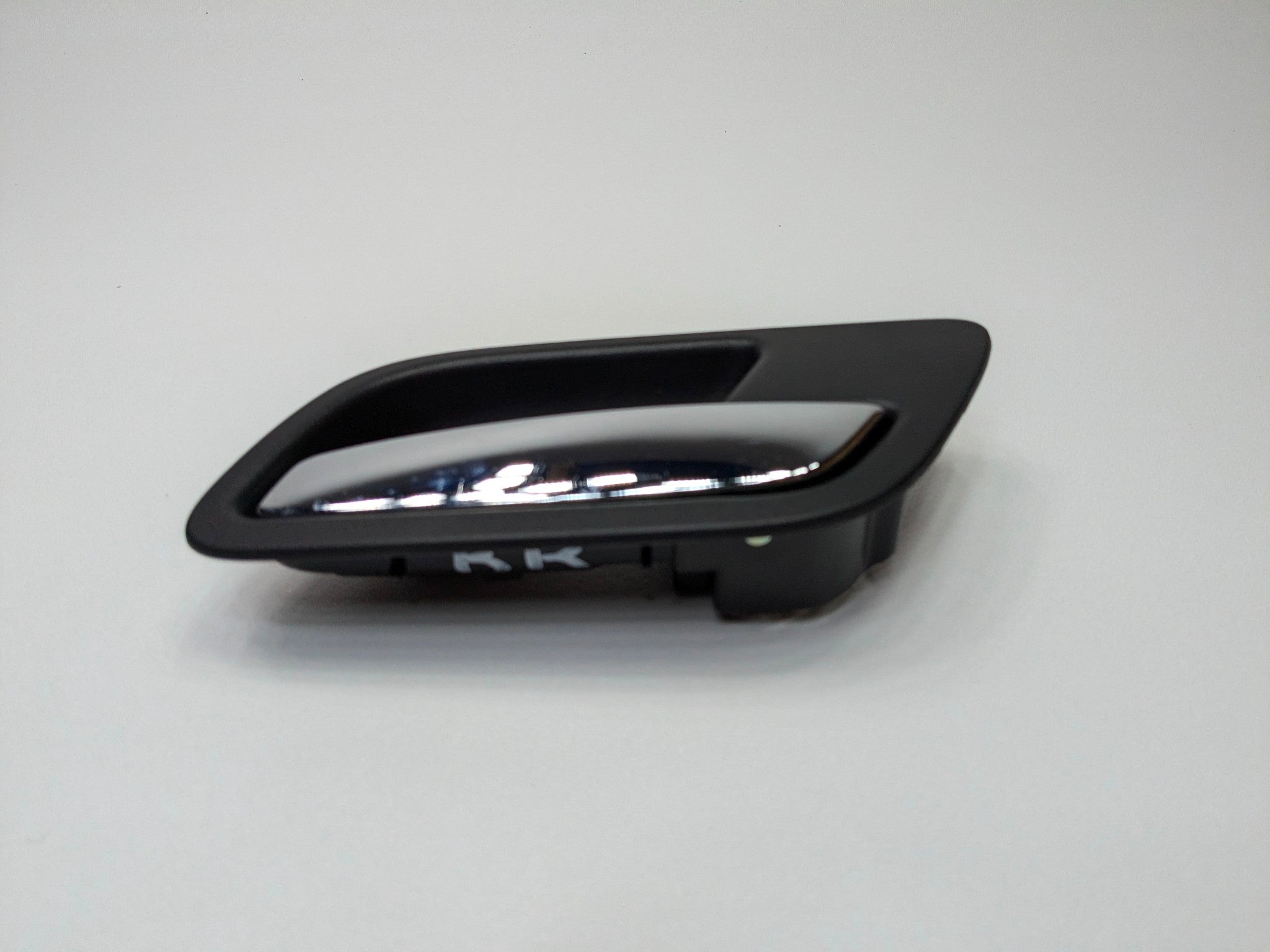 10 - 14 OEM CADILLAC ESCALADE ESV REAR RIGHT PASSENGER SIDE INNER DOOR HANDLE