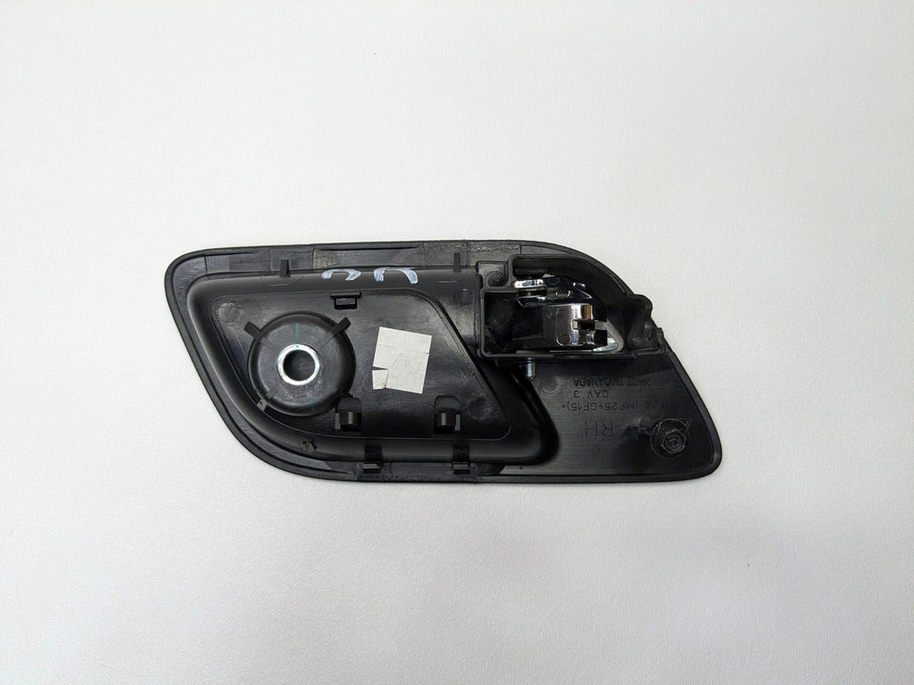 10 - 14 OEM CADILLAC ESCALADE ESV REAR RIGHT PASSENGER SIDE INNER DOOR HANDLE