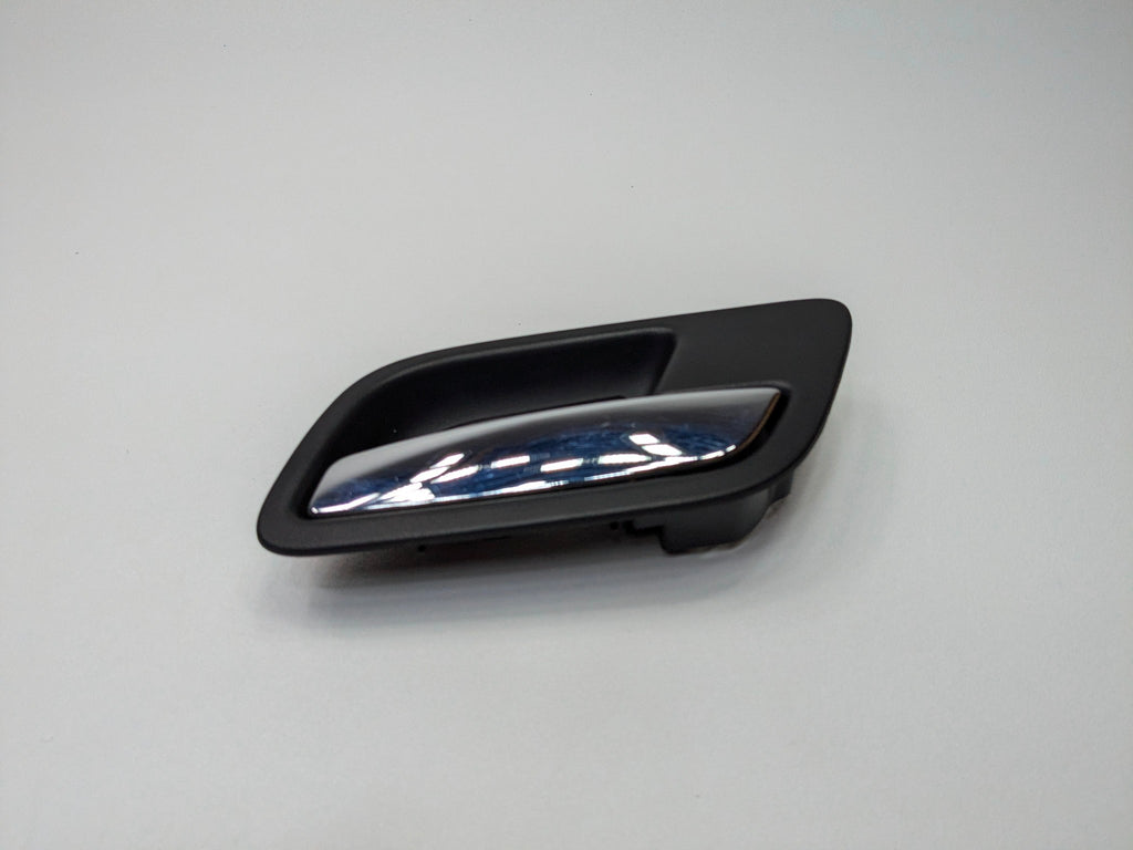 10 - 14 OEM CADILLAC ESCALADE ESV FRONT RIGHT PASSENGER SIDE INNER DOOR HANDLE