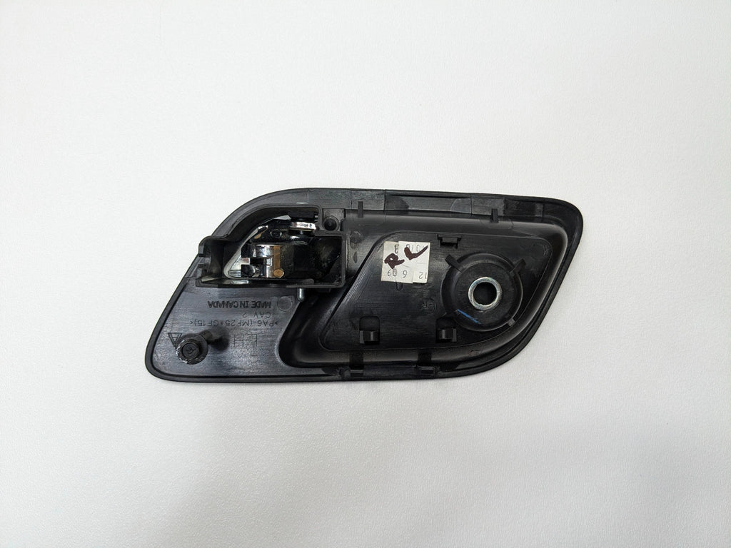 2010 - 2014 OEM CADILLAC ESCALADE ESV REAR LEFT DRIVER SIDE INNER DOOR HANDLE
