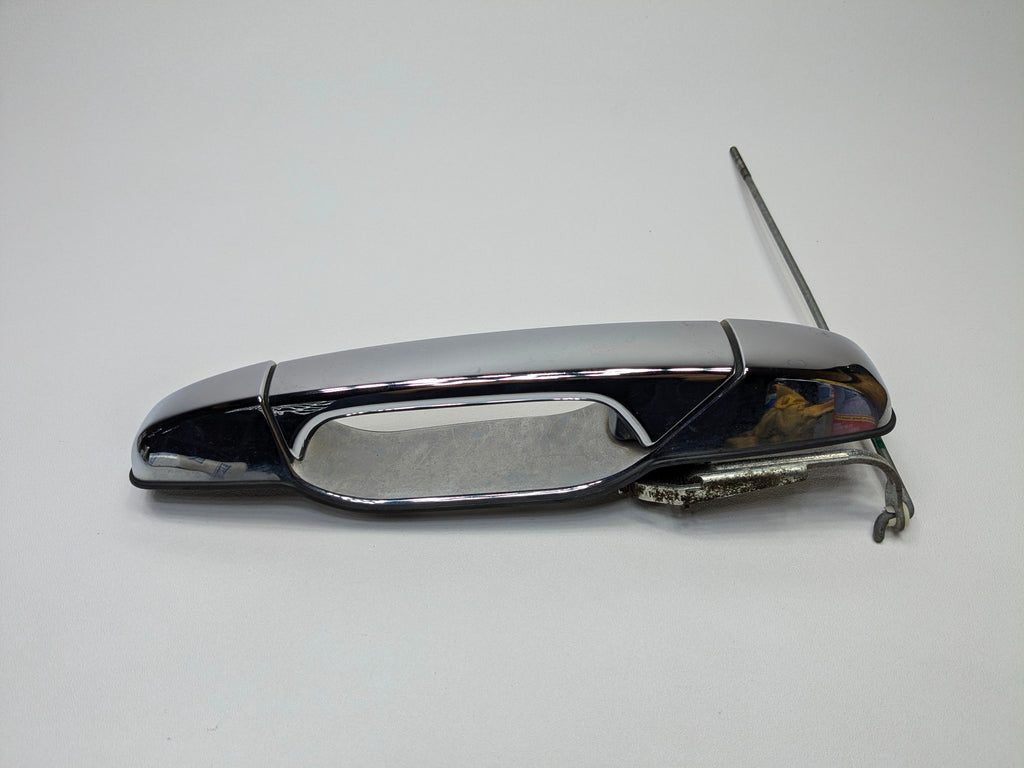10 - 14 OEM CADILLAC ESCALADE ESV REAR RIGHT PASSENGER SIDE OUTSIDE DOOR HANDLE