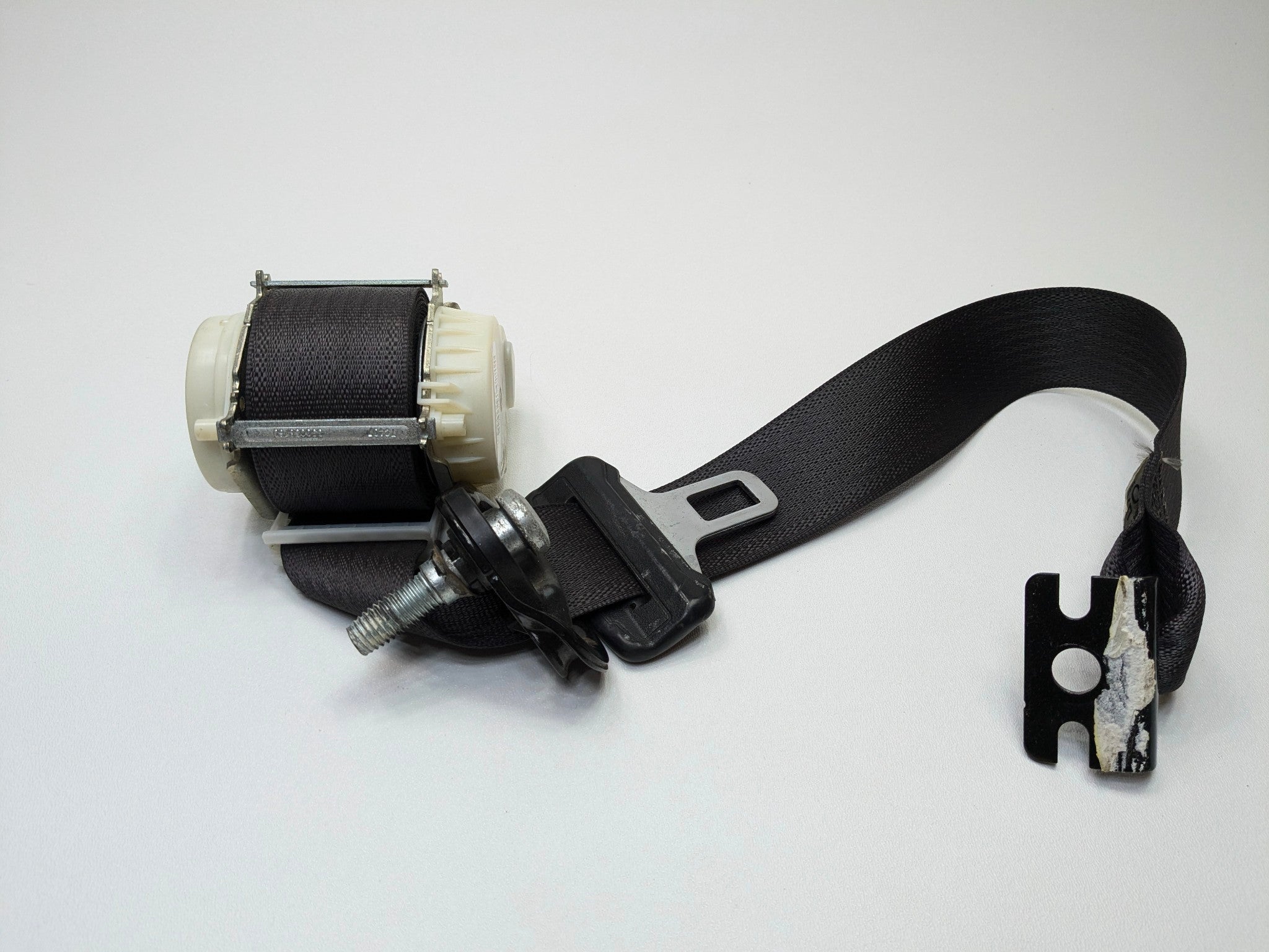 2010 - 2014 OEM CADILLAC ESCALADE ESV REAR RIGHT PASSENGER SIDE SEAT BELT