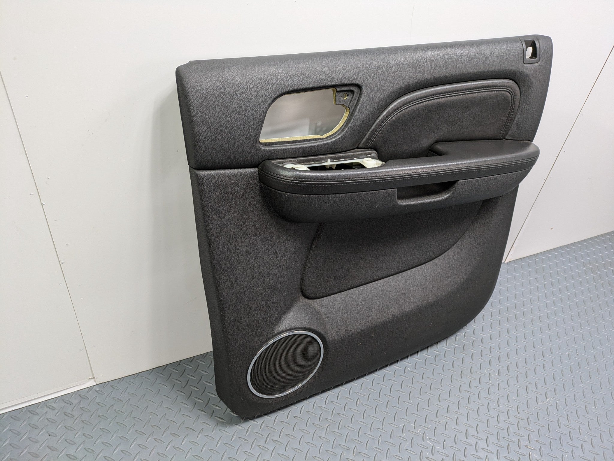 2010 - 2014 OEM CADILLAC ESCALADE ESV REAR RIGHT SIDE INTERIOR DOOR TRIM PANEL
