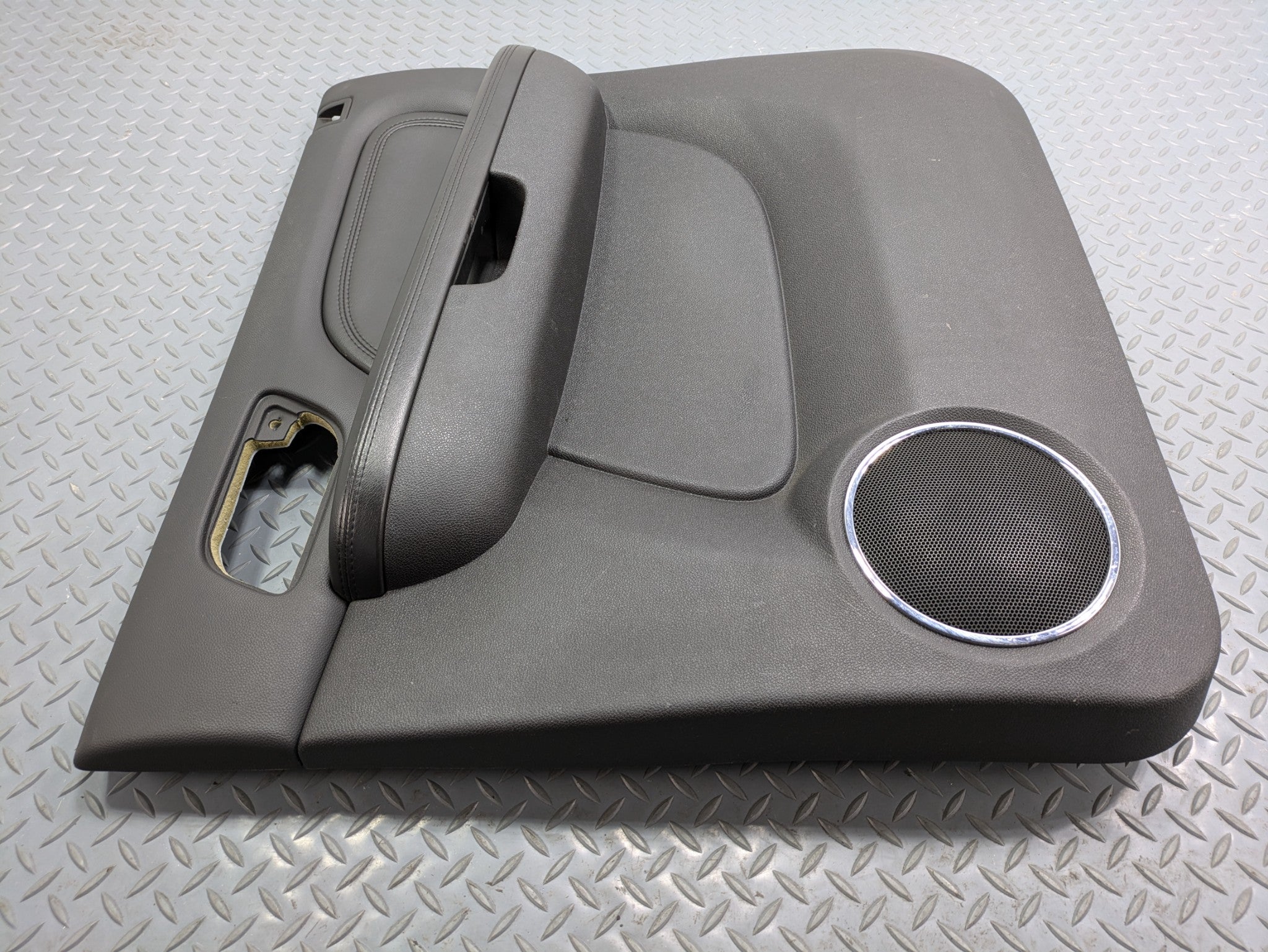 2010 - 2014 OEM CADILLAC ESCALADE ESV REAR RIGHT SIDE INTERIOR DOOR TRIM PANEL