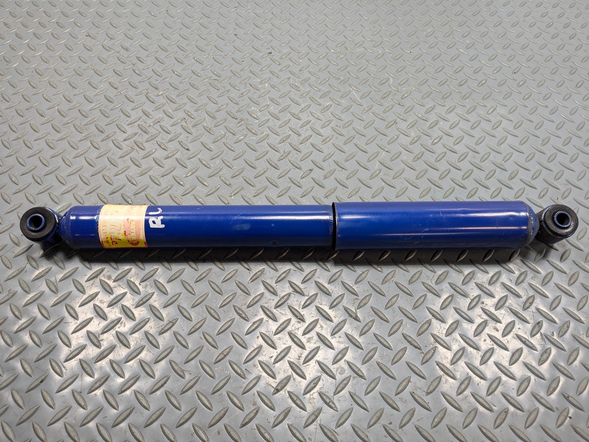 2010 - 2014 OEM CADILLAC ESCALADE ESV REAR LEFT SIDE SUSPENSION STRUT ABSORBER
