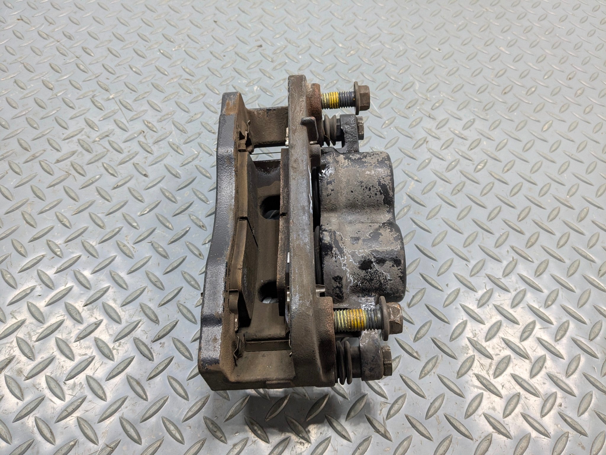 2010 - 2014 OEM CADILLAC ESCALADE ESV FRONT RIGHT PASSENGER SIDE BRAKE CALIPER