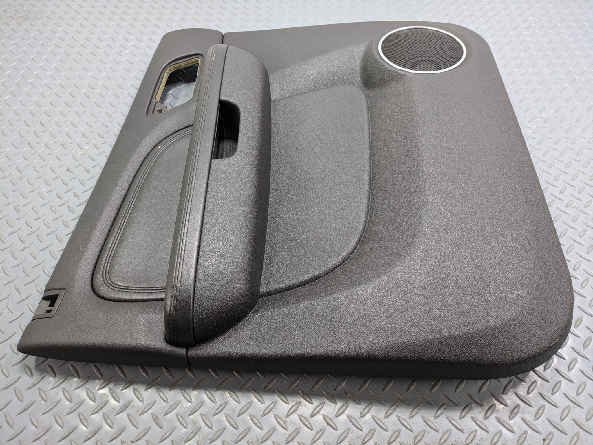2010 - 2014 OEM CADILLAC ESCALADE ESV REAR LEFT SIDE INTERIOR DOOR TRIM PANEL