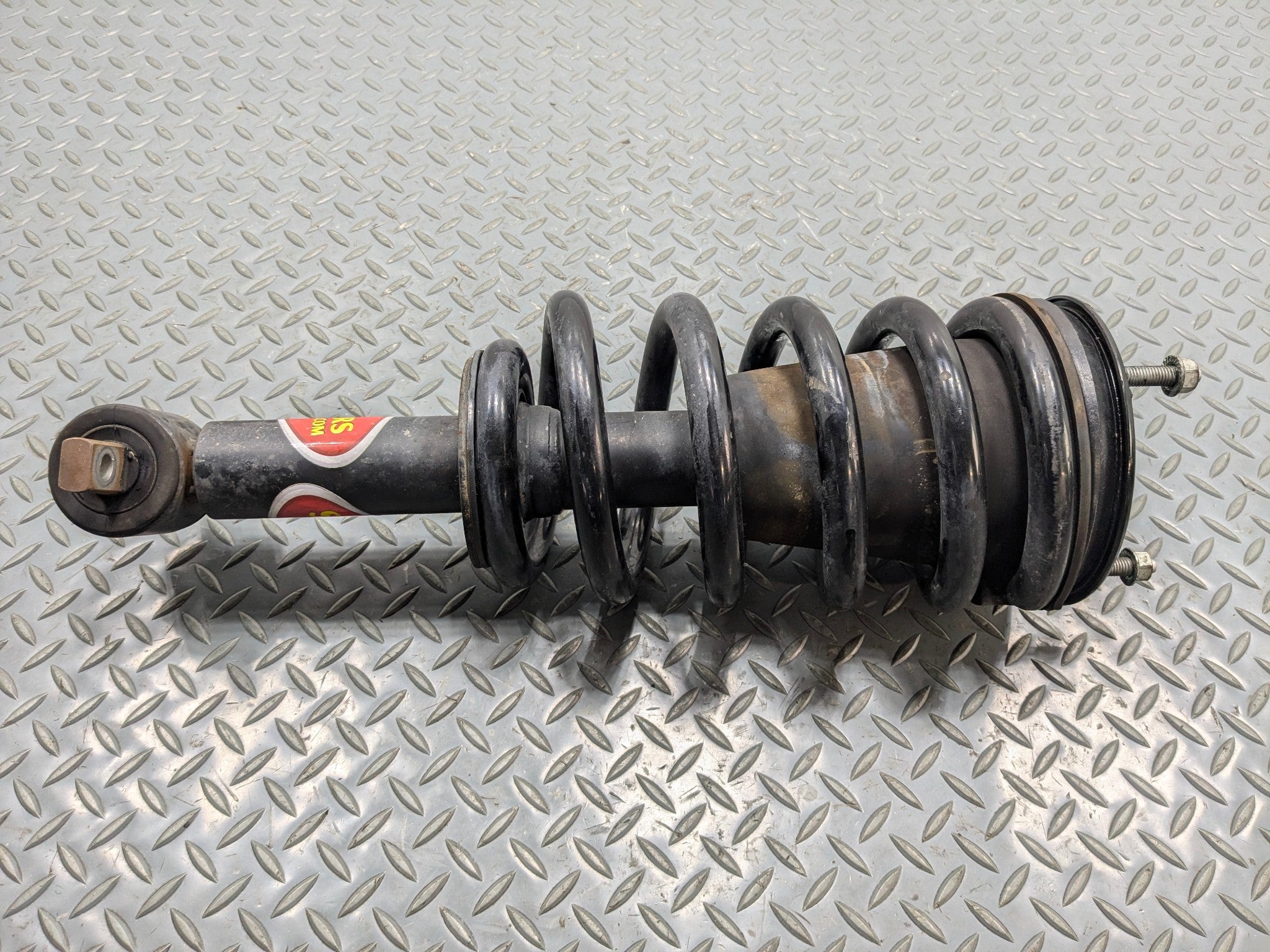 2010 - 2014 OEM CADILLAC ESCALADE ESV FRONT LEFT SIDE SUSPENSION STRUT ABSORBER