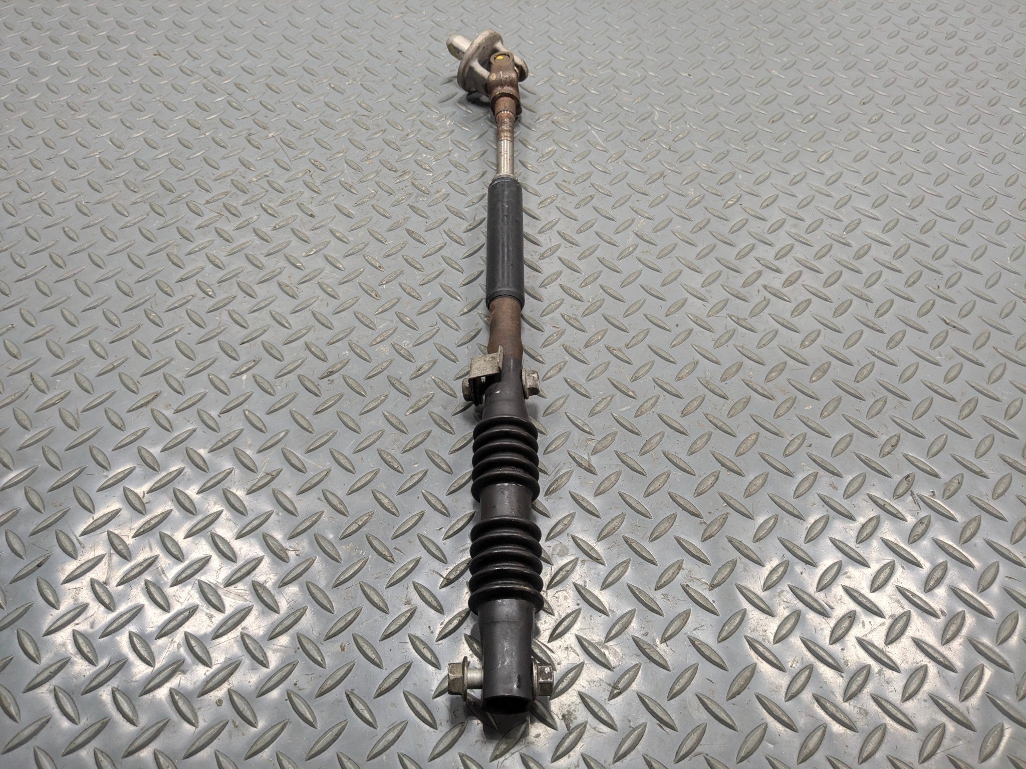 2010 - 2014 OEM CADILLAC ESCALADE ESV STEERING SHAFT ASSEMBLY