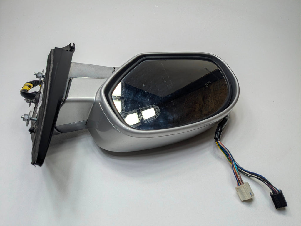 2010 - 2014 OEM CADILLAC ESCALADE ESV FRONT LEFT DRIVER SIDE VIEW DOOR MIRROR