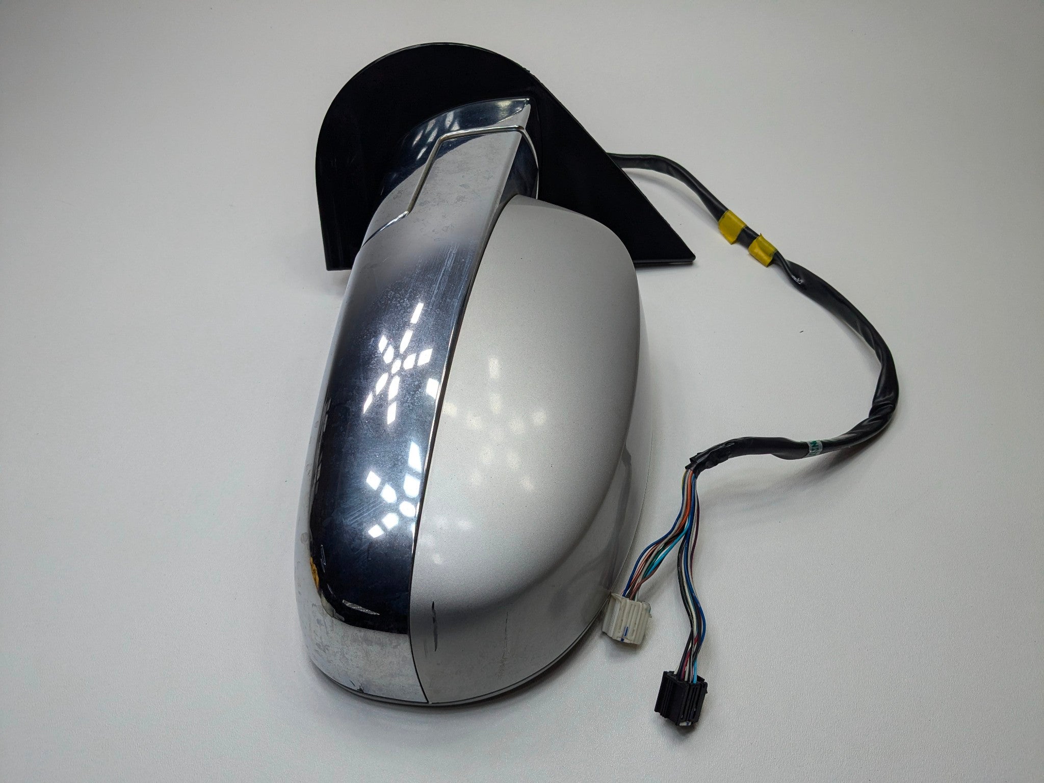 2010 - 2014 OEM CADILLAC ESCALADE ESV FRONT LEFT DRIVER SIDE VIEW DOOR MIRROR