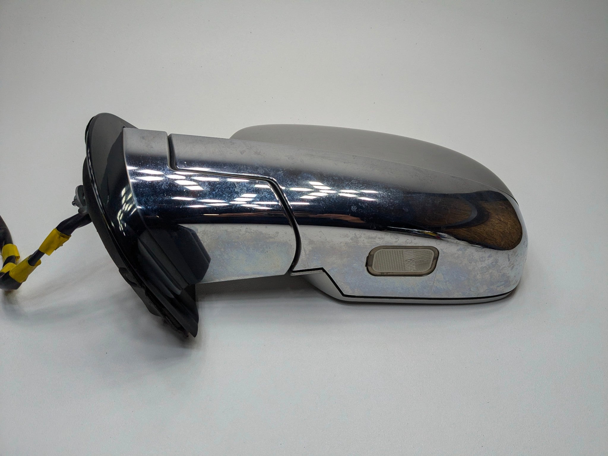 2010 - 2014 OEM CADILLAC ESCALADE ESV FRONT LEFT DRIVER SIDE VIEW DOOR MIRROR