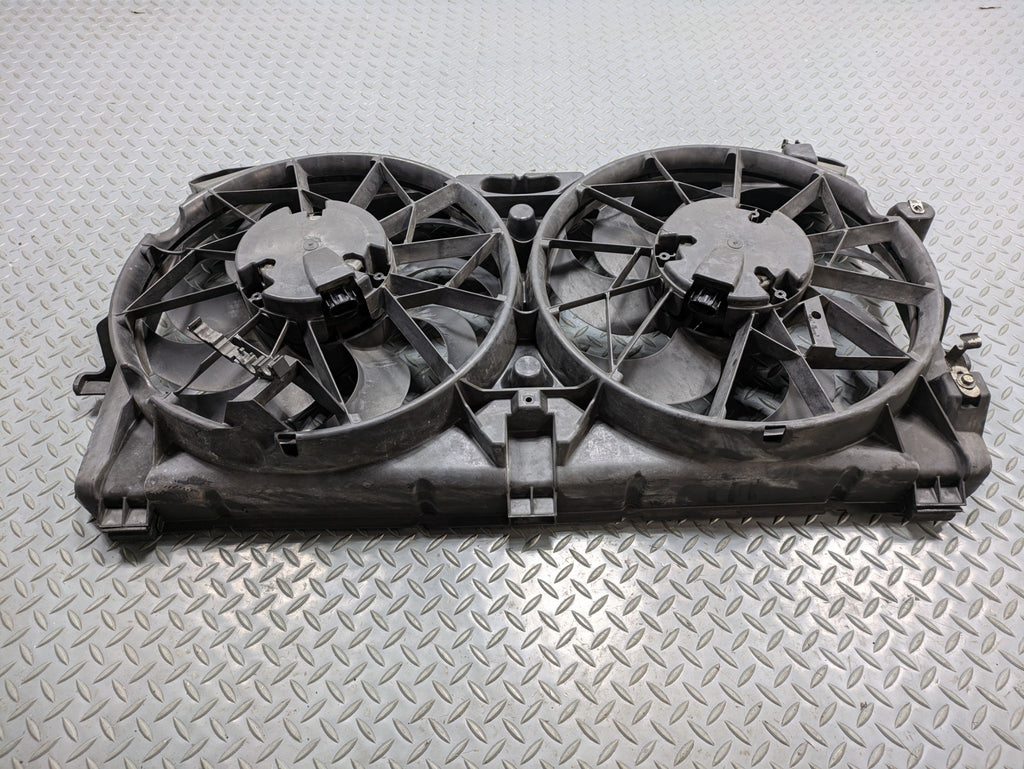 10 - 14 OEM CADILLAC ESCALADE ESV DUAL RADIATOR ELECTRIC COOLING MOTOR WITH FAN