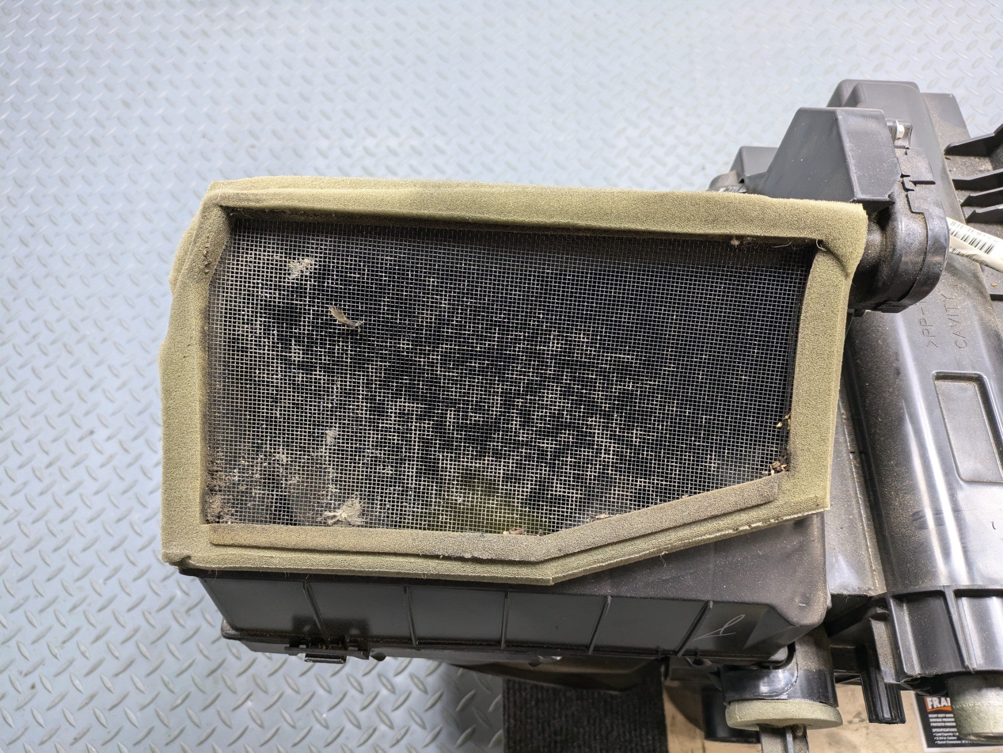 2010 - 2014 OEM CADILLAC ESCALADE ESV AC EVAPORATOR HEATER CORE ASSEMBLY