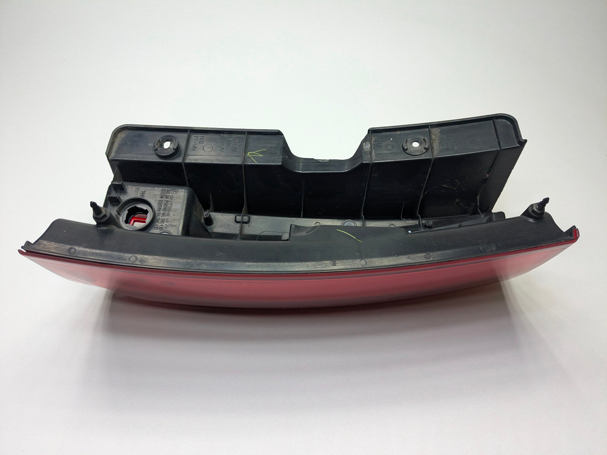 2010 - 2014 OEM CADILLAC ESCALADE ESV REAR LEFT DRIVER SIDE TAIL LIGHT ASSEMBLY