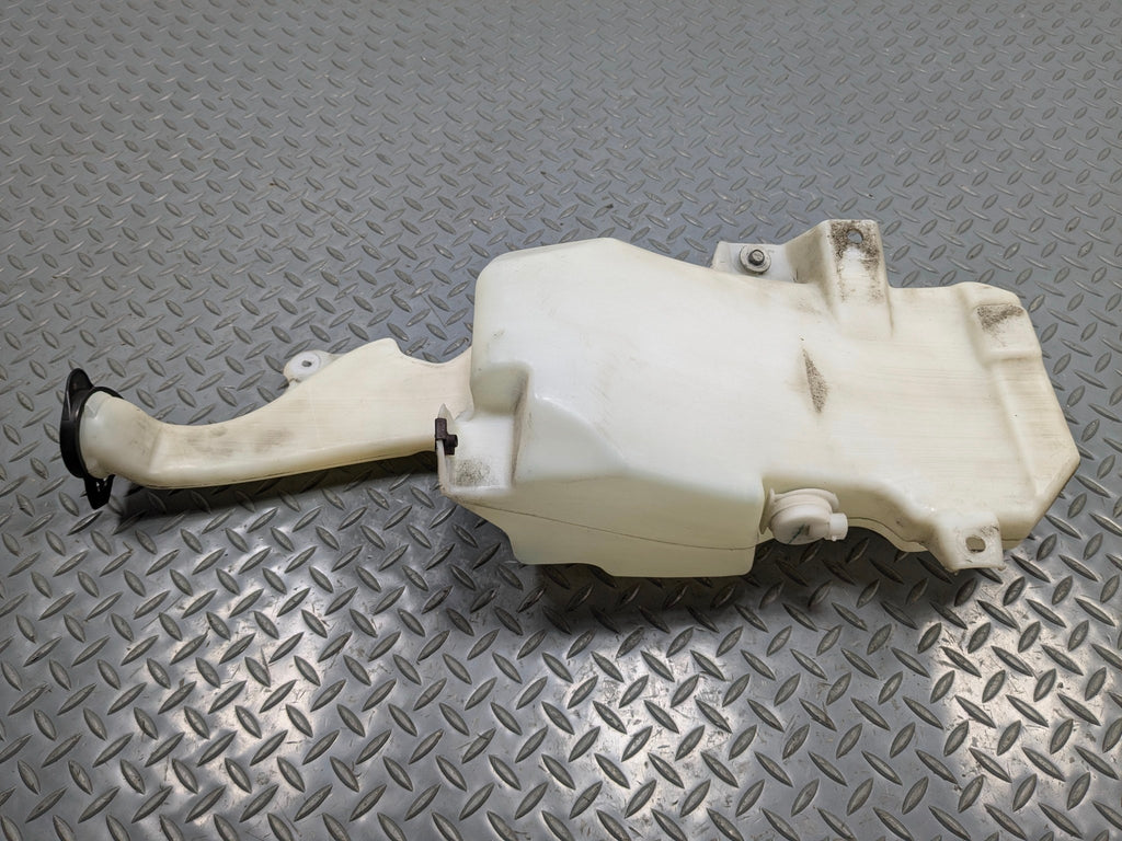 2010 - 2014 OEM CADILLAC ESCALADE ESV WINDSHIELD WASHER BOTTLE RESERVOIR TANK