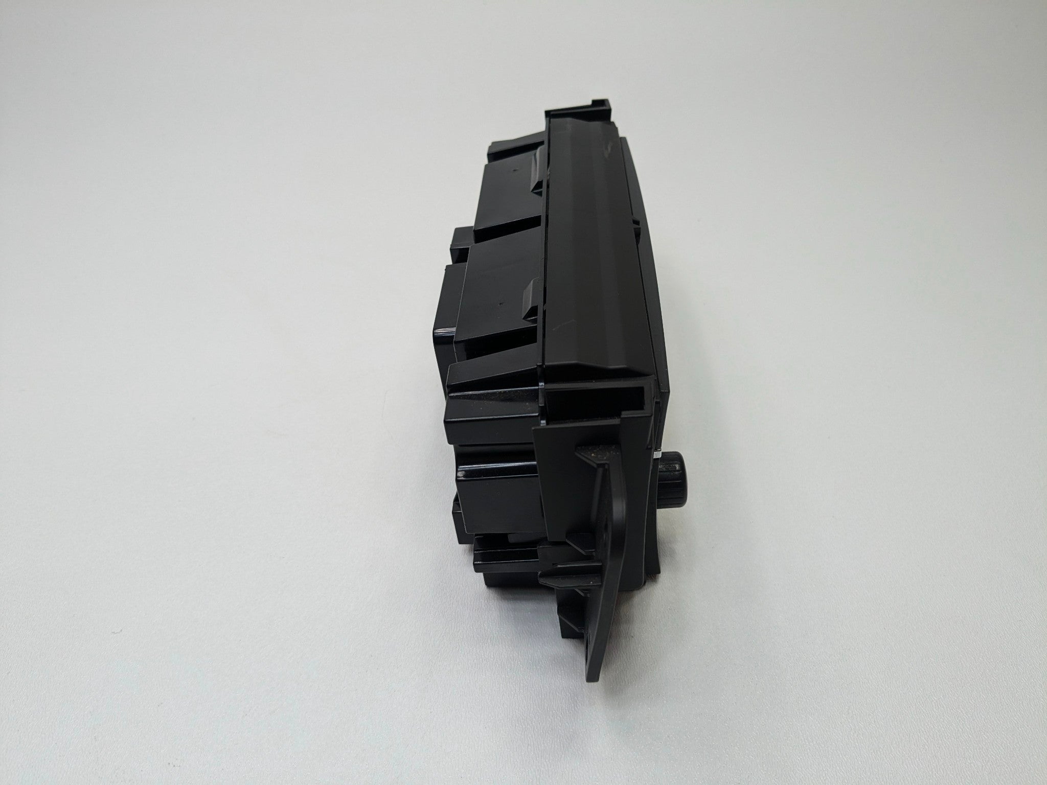 10 - 14 OEM CADILLAC ESCALADE ESV AC HEATER CLIMATE TEMPERATURE CONTROL SWITCH