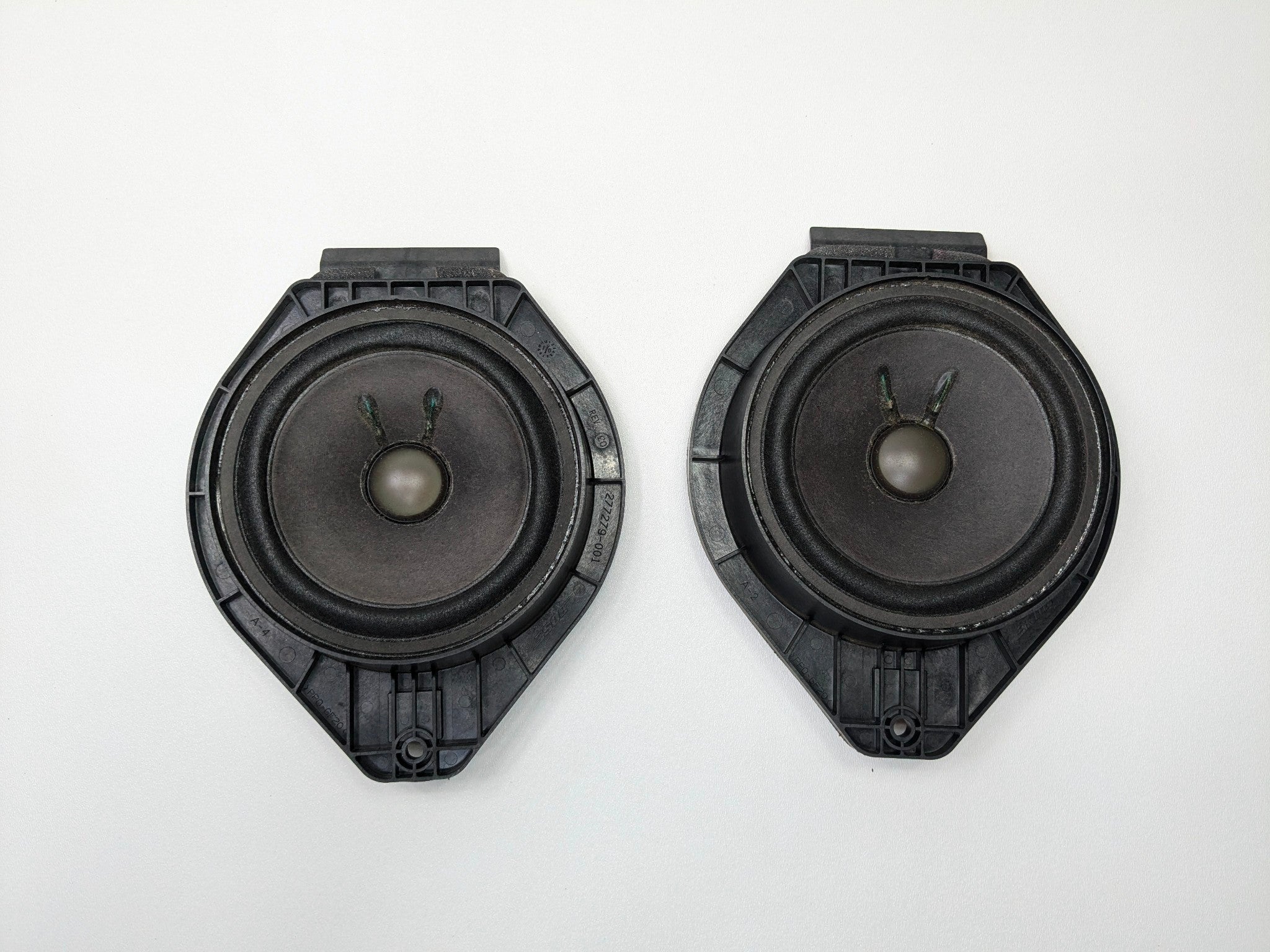 10 - 14 OEM CADILLAC ESCALADE ESV FRONT AND REAR AUDIO SOUND SYSTEM SPEAKER SET