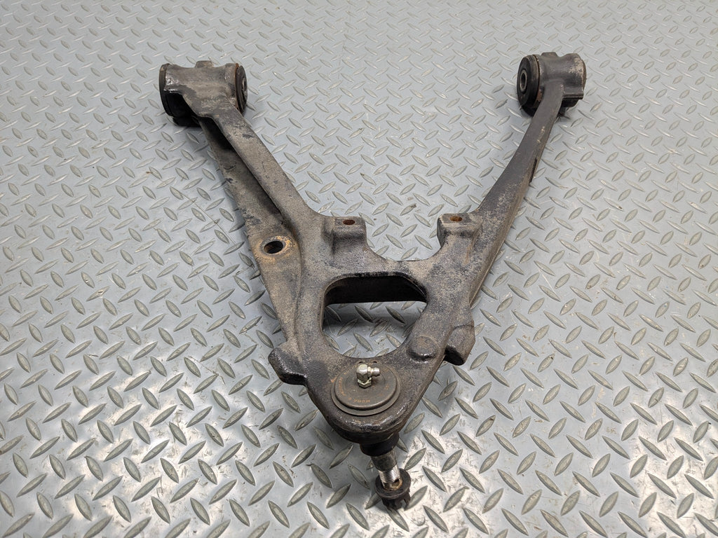 10 - 14 OEM CADILLAC ESCALADE ESV FRONT RIGHT PASSENGER SIDE LOWER CONTROL ARM