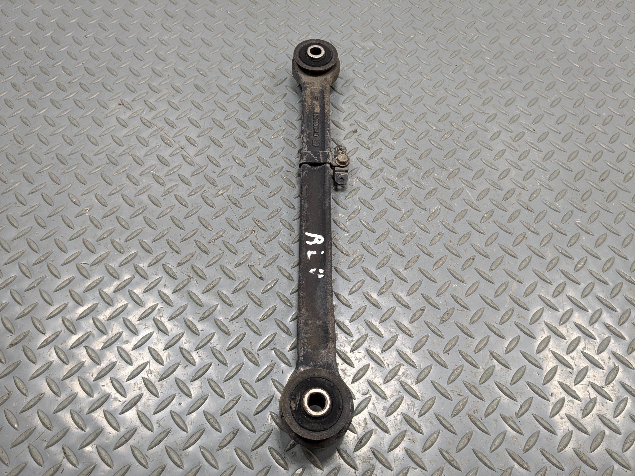 2010 - 2014 OEM CADILLAC ESCALADE ESV REAR LEFT DRIVER SIDE UPPER CONTROL ARM