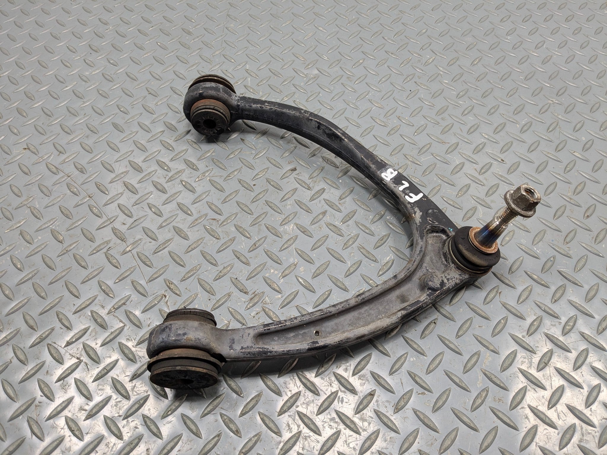 2010 - 2014 OEM CADILLAC ESCALADE ESV FRONT LEFT DRIVER SIDE UPPER CONTROL ARM