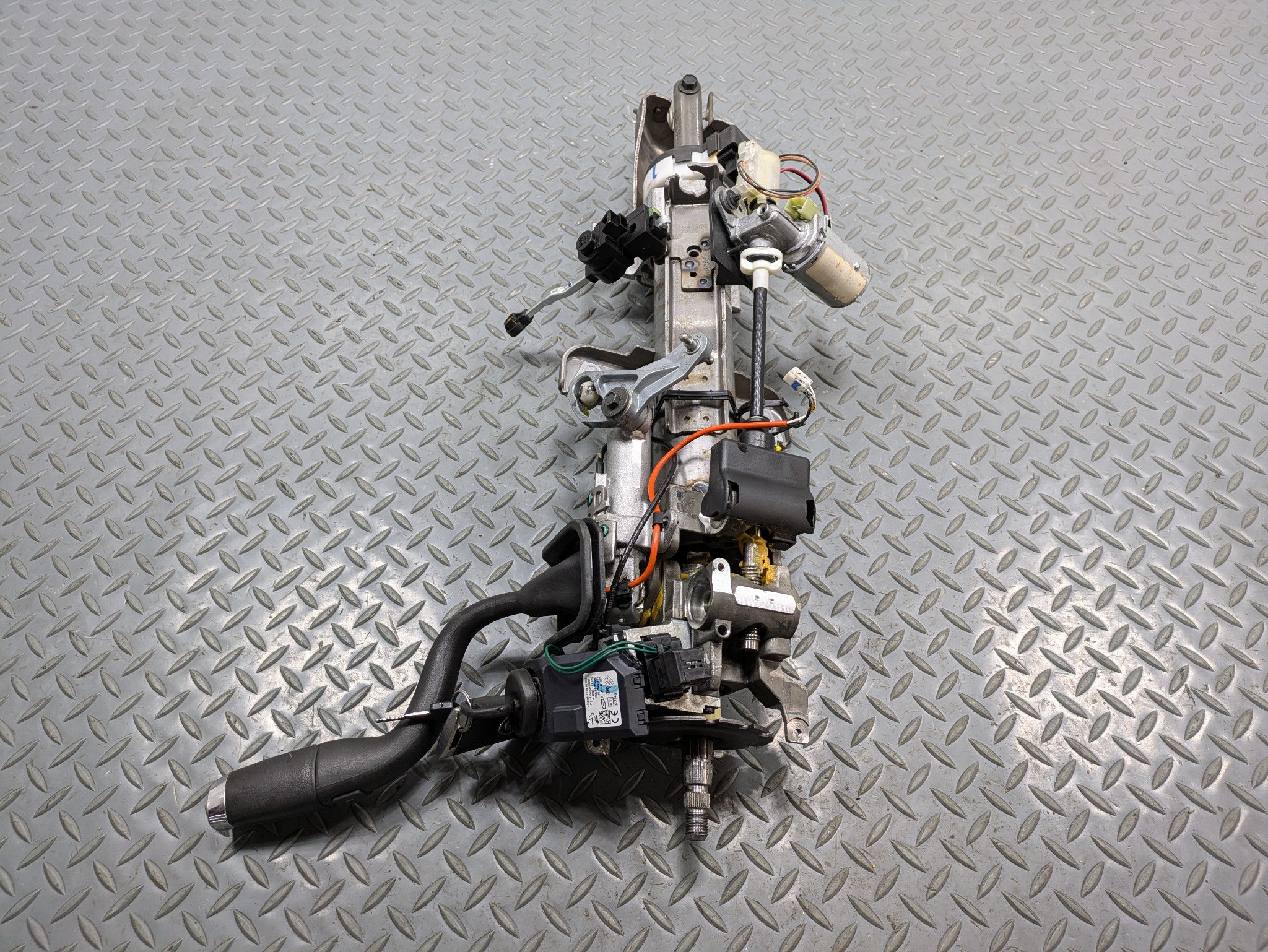 2010 - 2014 OEM CADILLAC ESCALADE ESV STEERING COLUMN ASSEMBLY