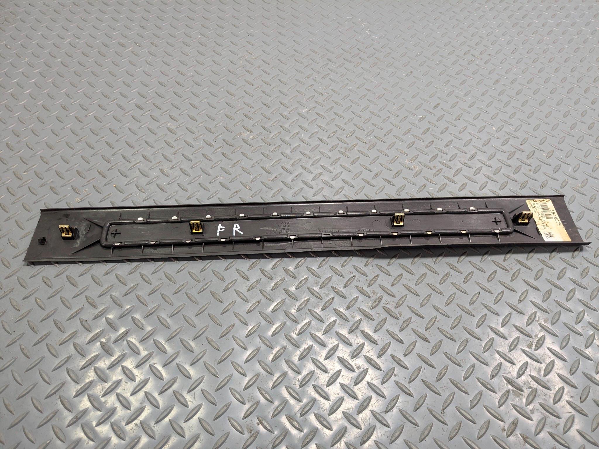 2010 - 2014 OEM CADILLAC ESCALADE ESV FRONT RIGHT SIDE DOOR SILL PLATE TRIM