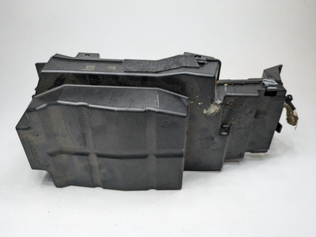 2010 - 2014 OEM CADILLAC ESCALADE ESV DASH AUDIO STEREO SPEAKER SUBWOOFER BOSE