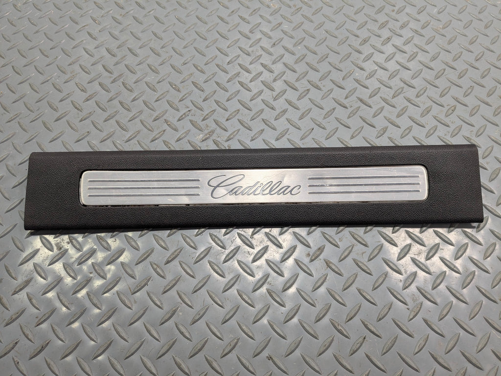 2010 - 2014 OEM CADILLAC ESCALADE ESV REAR LEFT DRIVER SIDE DOOR SILL PLATE TRIM