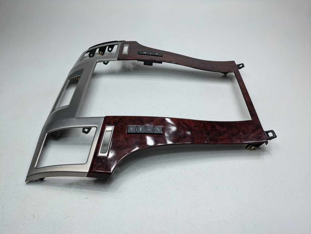 2010 - 2014 OEM CADILLAC ESCALADE ESV RADIO BEZEL TRIM SURROUND DASH VENTS COVER