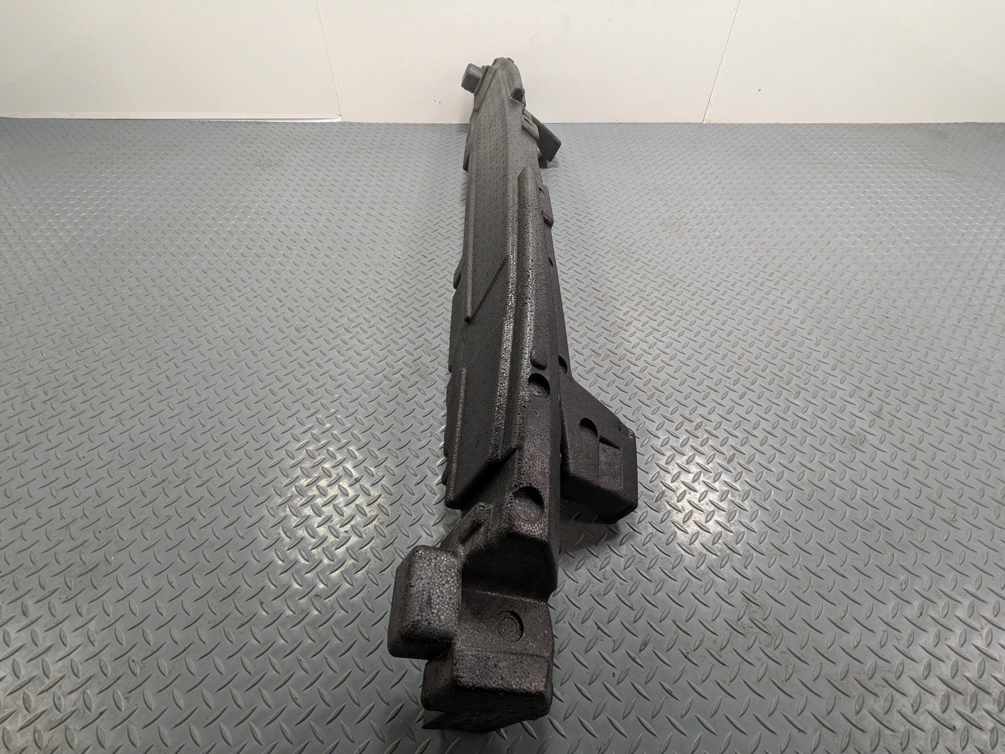10 - 14 OEM CADILLAC ESCALADE ESV FRONT BUMPER FOAM IMPACT ABSORBER FITS