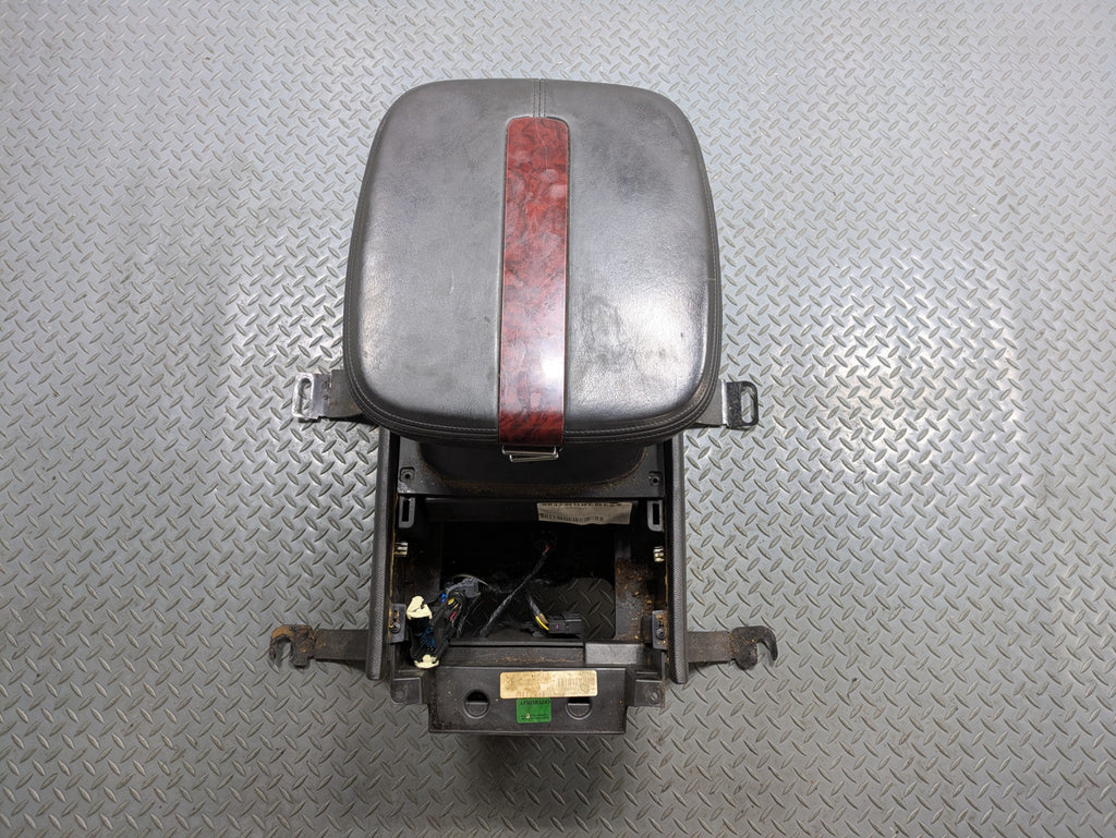 2010 - 2014 OEM CADILLAC ESCALADE ESV CENTER CONSOLE ARMREST STORAGE COMPARTMENT