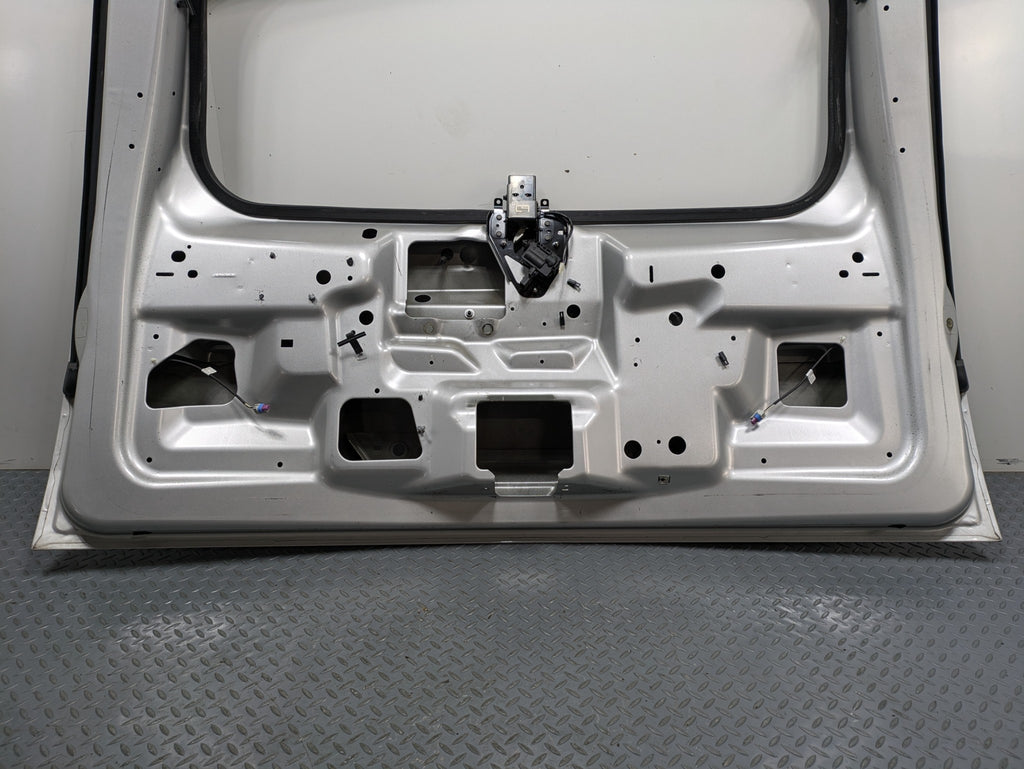2010 - 2014 OEM CADILLAC ESCALADE ESV REAR TRUNK TAILGATE HATCH SHELL PANEL
