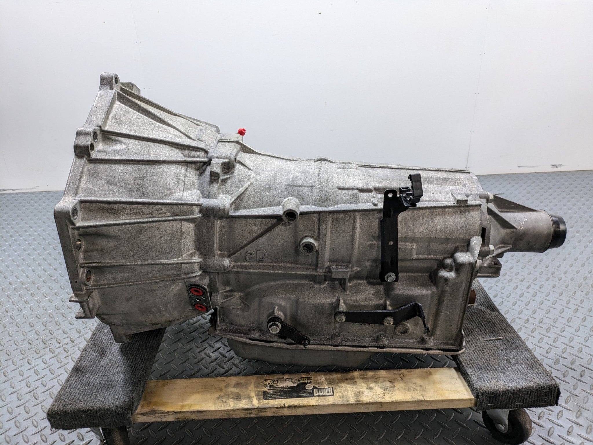 2010 - 2014 OEM CADILLAC ESCALADE ESV AUTOMATIC TRANSMISSION GEARBOX ASSEMBLY