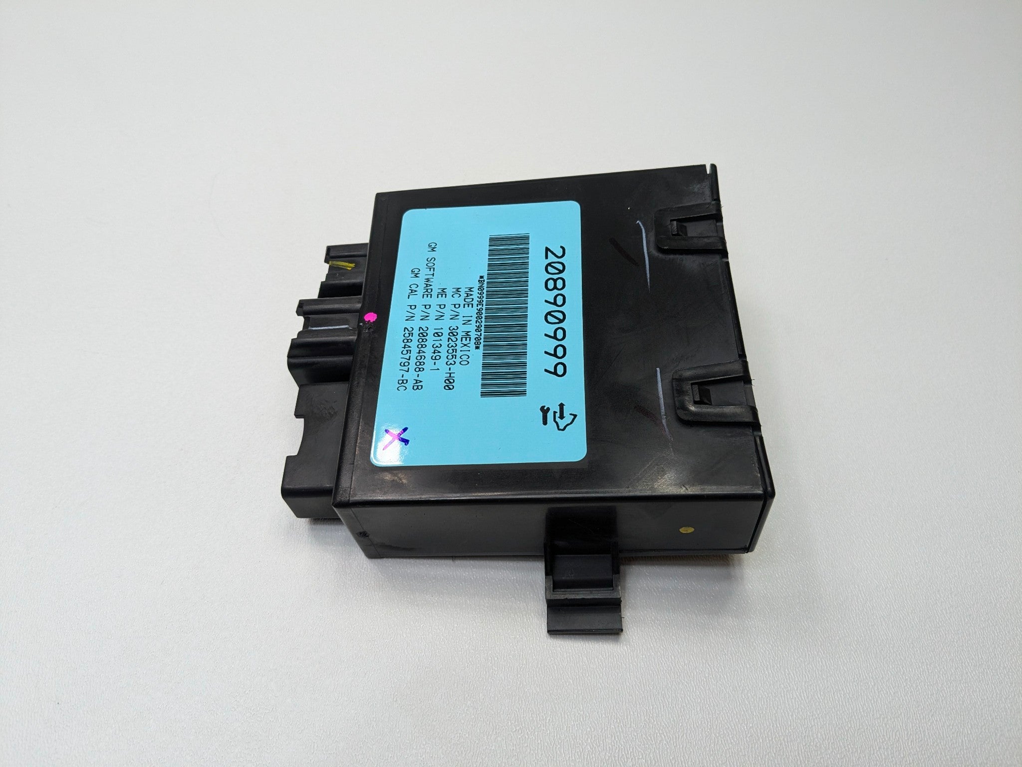 2010 - 2014 OEM CADILLAC ESCALADE ESV POWER LIFTGATE CONTROL MODULE UNIT