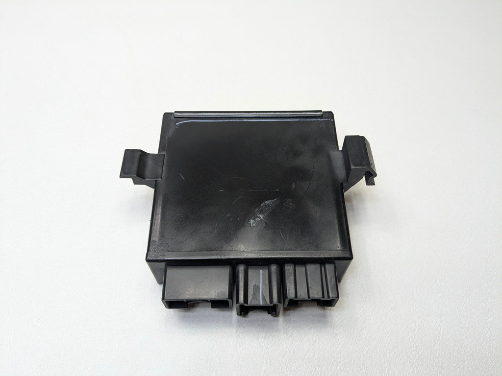 2010 - 2014 OEM CADILLAC ESCALADE ESV POWER LIFTGATE CONTROL MODULE UNIT