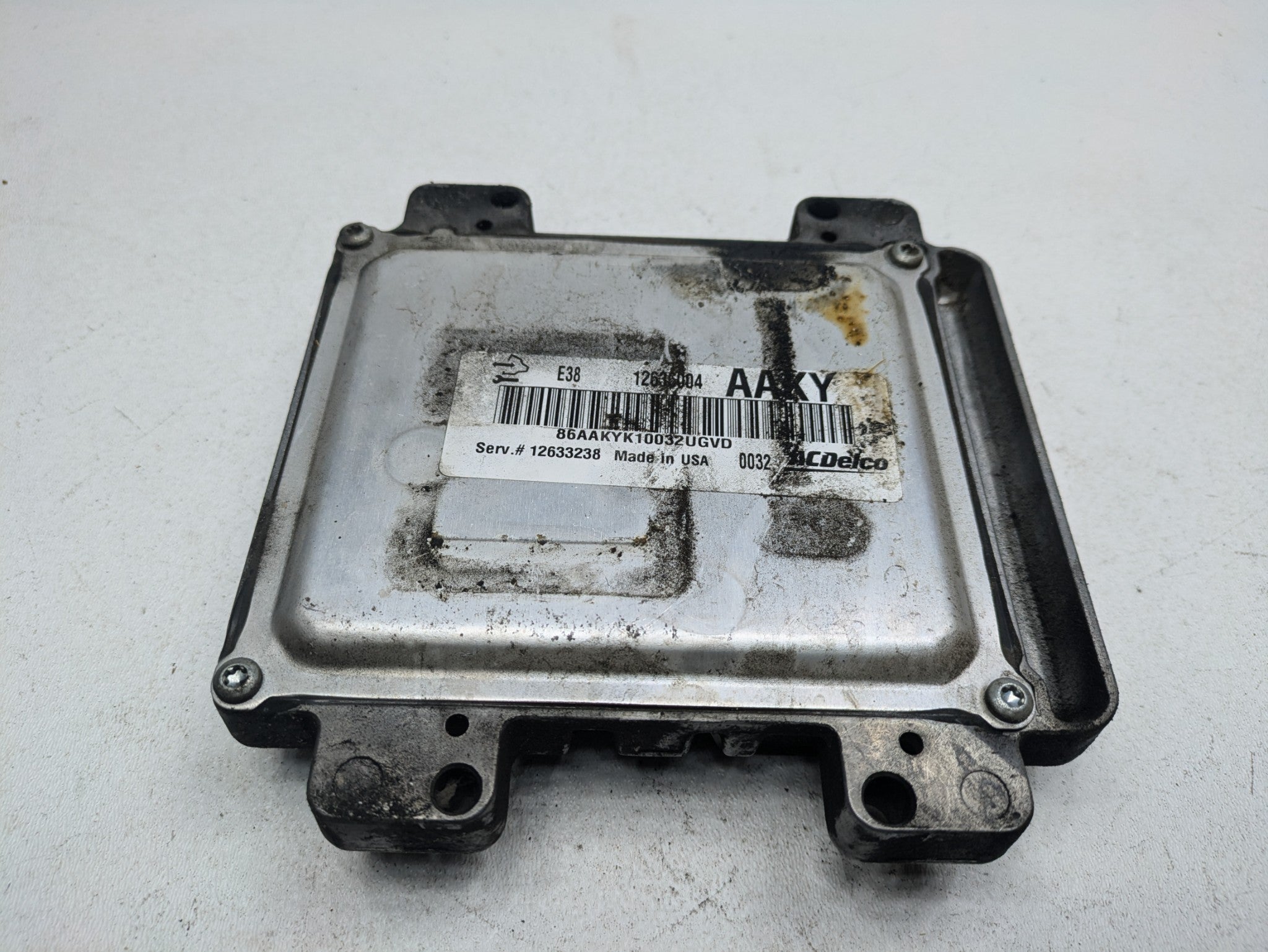 2010 - 2014 OEM CADILLAC ESCALADE ESV COMPUTER ENGINE CONTROL ECU ECM MODULE