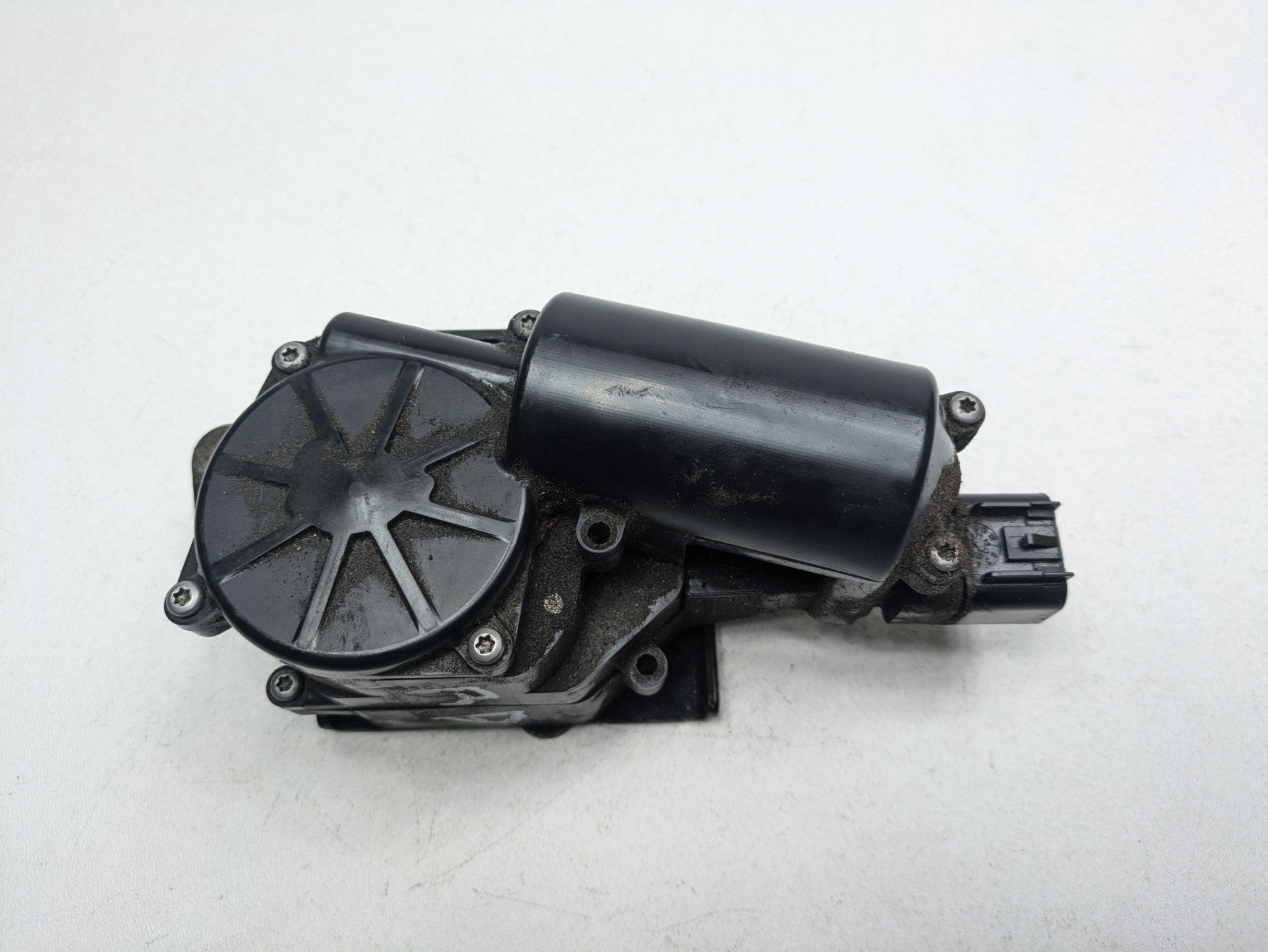 2010 - 2014 OEM CADILLAC ESCALADE ESV POWER TAILGATE LIFT MOTOR ASSEMBLY