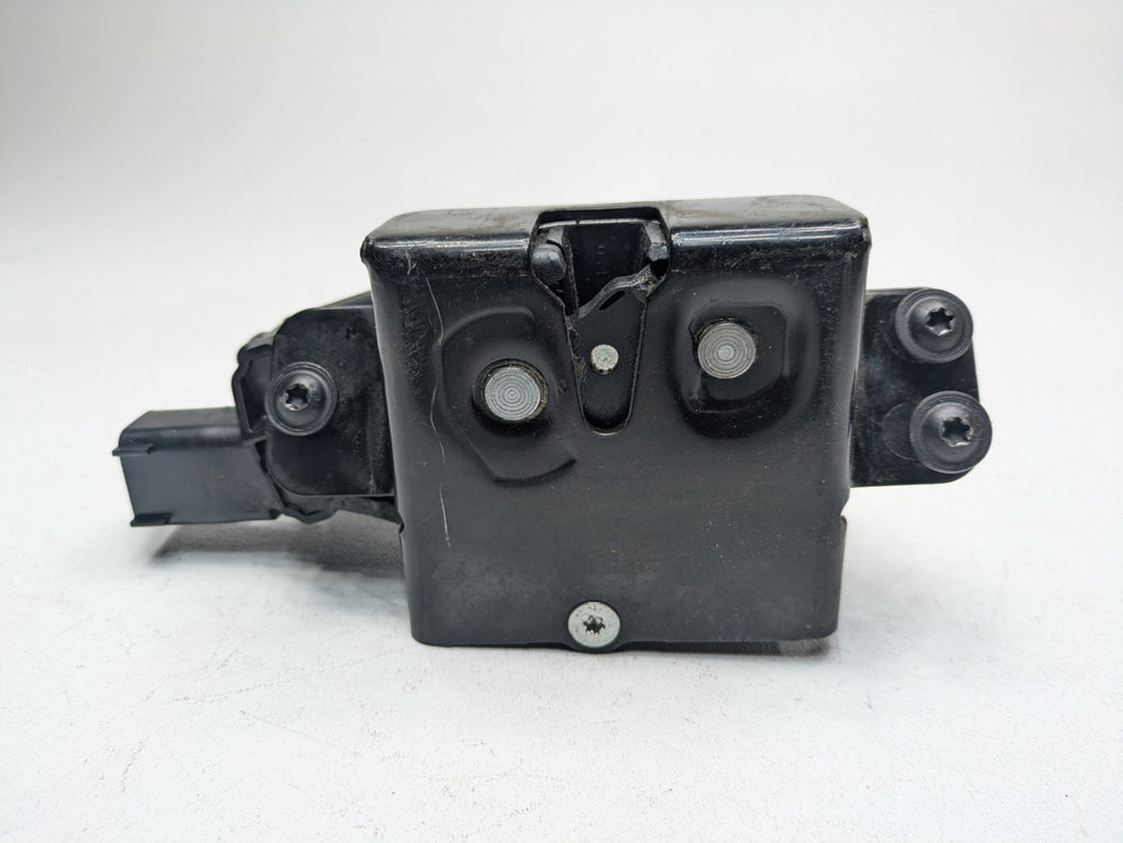 2010 - 2014 OEM CADILLAC ESCALADE ESV POWER TAILGATE LIFT MOTOR ASSEMBLY