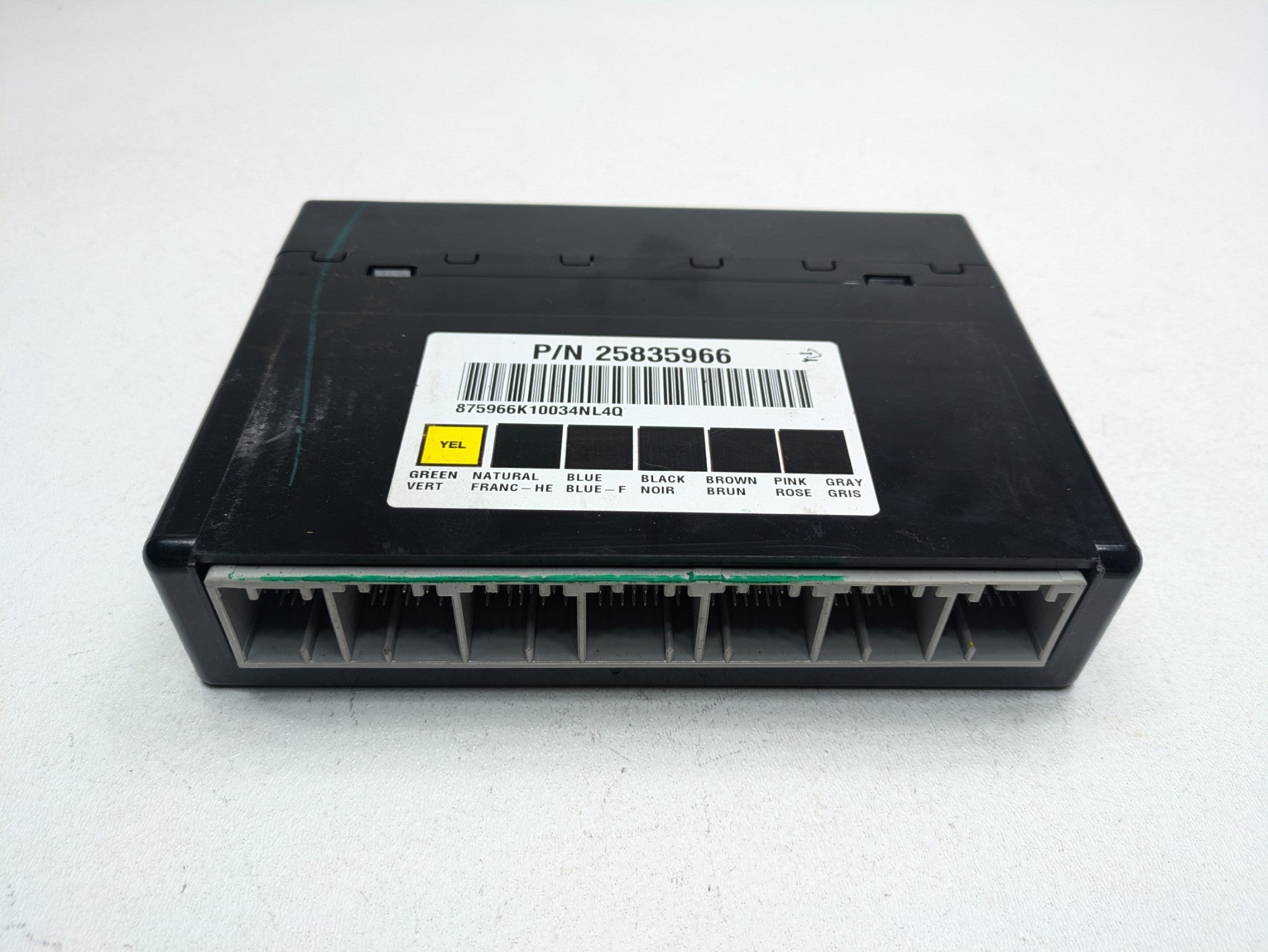 2010 - 2014 OEM CADILLAC ESCALADE ESV BODY CONTROL MODULE UNIT