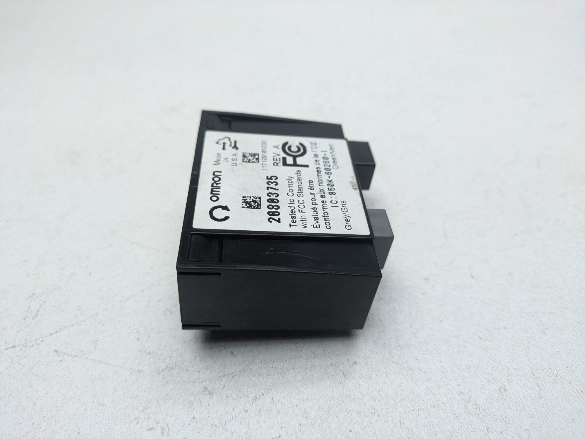 2010 - 2014 OEM CADILLAC ESCALADE ESV ANTI-THEFT KEYLESS ENTRY RECEIVER MODULE
