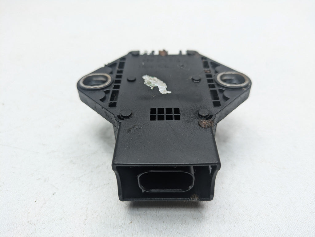 2010 - 2014 OEM CADILLAC ESCALADE ESV YAW RATE SENSOR CONTROL MODULE UNIT