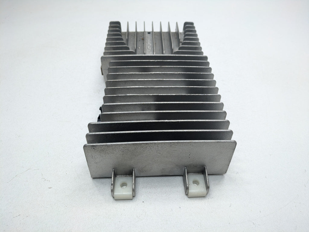 2010 - 2014 OEM CADILLAC ESCALADE ESV RADIO STEREO SYSTEM AMP AMPLIFIER BOSE