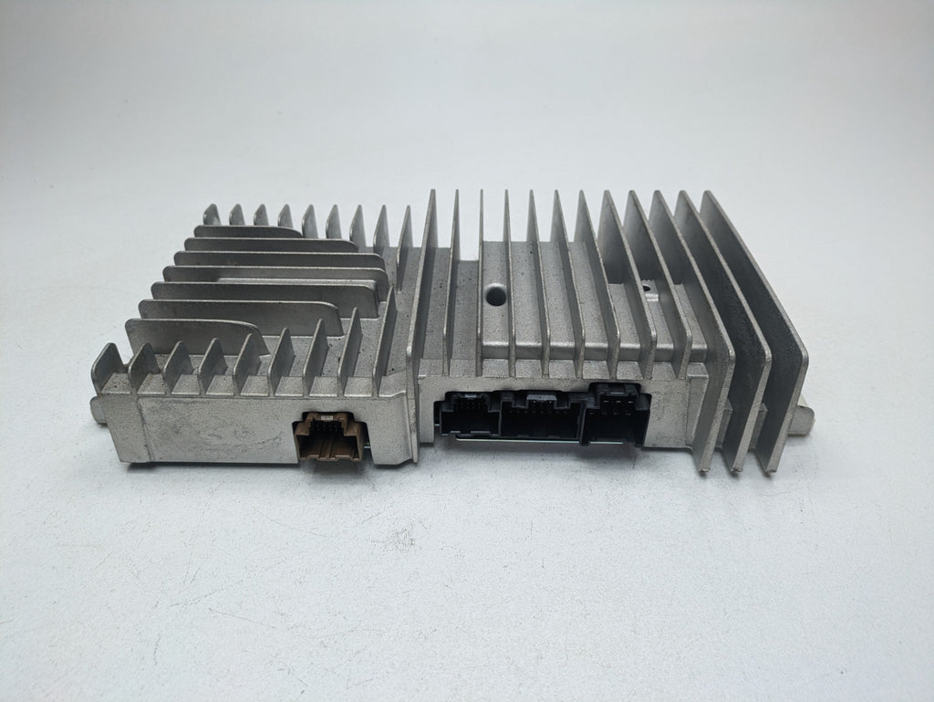 2010 - 2014 OEM CADILLAC ESCALADE ESV RADIO STEREO SYSTEM AMP AMPLIFIER BOSE