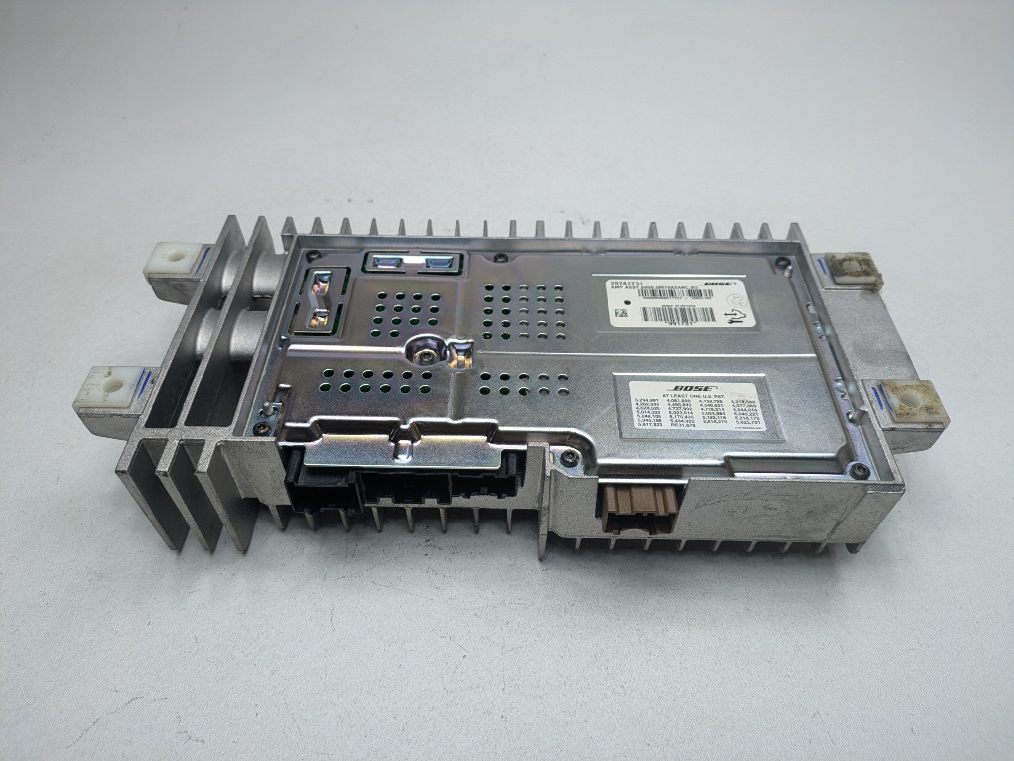 2010 - 2014 OEM CADILLAC ESCALADE ESV RADIO STEREO SYSTEM AMP AMPLIFIER BOSE